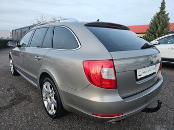 ŠKODA SUPERB 2010 2.0TDI 125kW 4x4 ELEGANCE,SENZORY,VÝHŘEV - 6