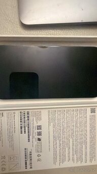 Prodám Iphone 16 Pro 128 GB baterie 97% - 6