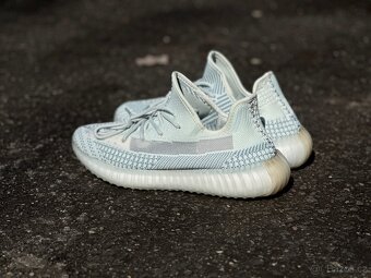 Yeezy Boost 350 V2 'Cloud White - 6