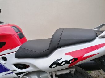 Motorka Honda CBR 600F nová STK nové svíčky - 6