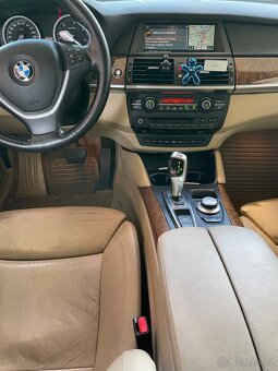 BMW X6 /3,0d 210kw/ Head up/ výhřev volantu/ 4X4 - 6