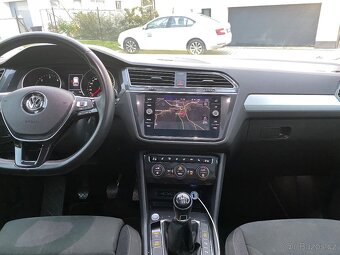 Tiguan 2.0tdi 4x4-serviska,led světla,panorama - 6