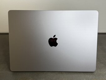 MacBook Air 15'' 2023 / M2 / 8GB / 512GB SSD / Space Gray - 6