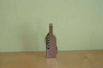 Vývrtka (nůž) ve tvaru láhve - 6