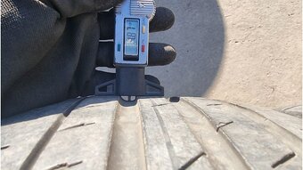 Letní pneu 235/40/18 Continental - 6