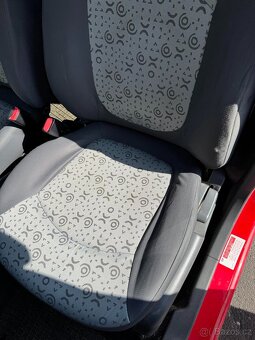 Chevrolet Spark 0.8i 38KW, Vyšší nastupování - 6