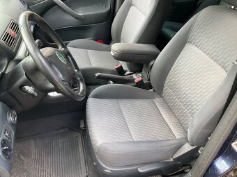 Škoda Octavia 1.8Turbo Style - Xenony - Webasto - tažné - 6