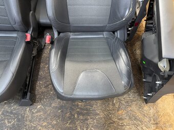 POLOKOŽENÝ INTERIÉR FORD KUGA MK2 - 6