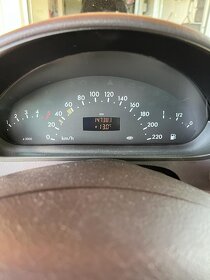Mercedes Benz-A 170-70kW - 6