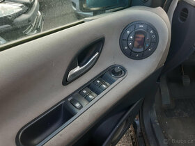 Renault Grand Espace 2,2DCI 110kW 2006, 7míst, díly - 6