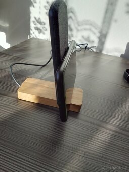 Prodám Apple 11 black 64 GB-pěkný stav - 6