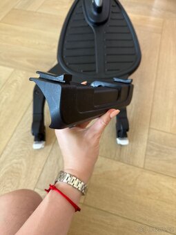 Bugaboo stupátko/sedátko ke kočárku - 6