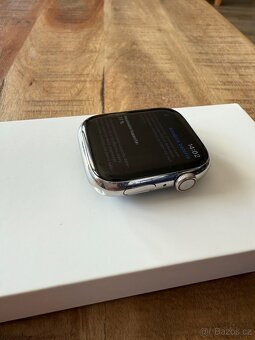 Apple Watch 7 45mm Stainless Steel - 6