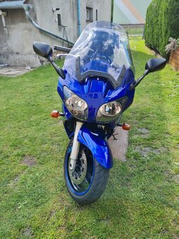 YAMAHA FJR 1300 - 6