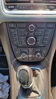 Opel Meriva B 2011 - 6