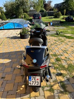 Piaggio MP3 400 LT jen 8.500km - 6