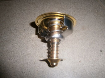 Těleso termostatu a termostat Zetor 25 - 6