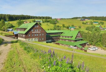 Přijmeme pomocnou/ého kuchařku/e - 6