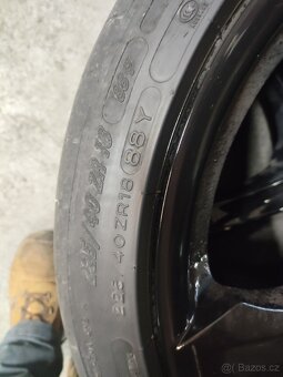 Letní pneu 225/40/18 - 6