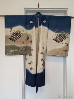 Chlapecké kimono se samurajskou helmou - 6