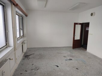 Pronájem, Kanceláře, 26,5m² - Skuteč - Husova ul. - 6