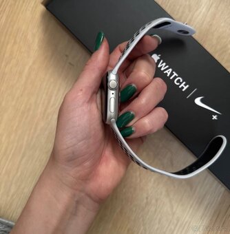 Apple Watch Series 4 40 mm - 6