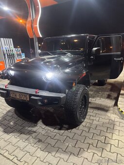 Jeep Wrangler - 6