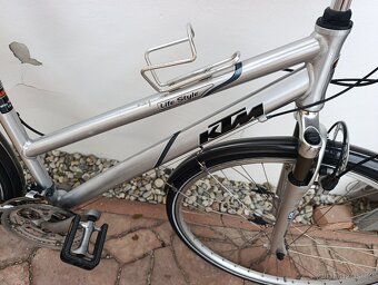 Dámské kolo KTM  - ALu rám 20" - DEORE XT - 6