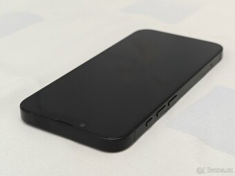 Apple iPhone 16e - 6