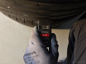 Letní pneu Continental + Nokian 245/45R18 - 6