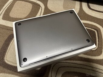 APPLE MACBOOK AIR 13” 2020 M1/16GB RAM/256GB - 6