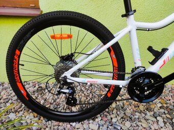 Značkové dětské kolo BEANY 26"/S DISC - 6