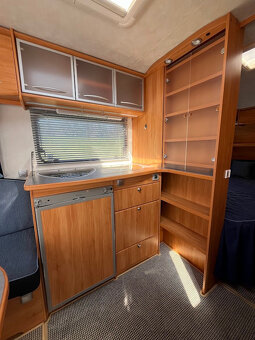 Karavan Adria Adora 462 PU, PŘEDSTAN, MOVER, SUPER STAV - 6