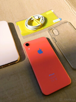 Prodám: Apple Iphone XR 64GB Coral Orange -- VÝBORNÝ STAV - 6