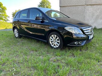 Mercedes Benz B 200CDI - 6