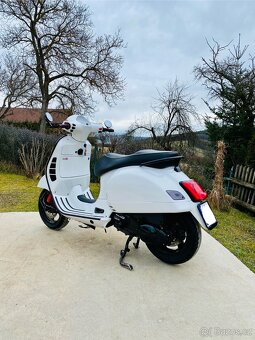 VESPA GTS 300 SUPER - 6