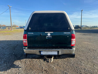 TOYOTA HILUX DOUBLE CAB 3 l Di - 6
