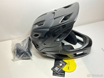 HELMA MET PARACHUTE MCR MIPS ČERNÁ - vel. S 52/56 - 6