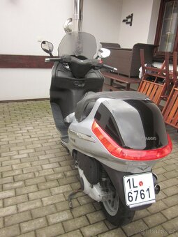piaggio x8 200.Model 2006.nová STK,Moc hezky stav. - 6