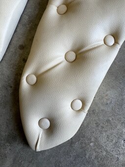 Kožená výplň dveří MB Actros - 6