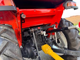 Malotraktor KUBOTA GL21 vyhřívaná kabina • radlice + sypač - 6