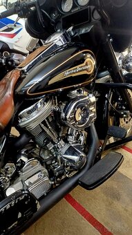 Harley Davidson - 6