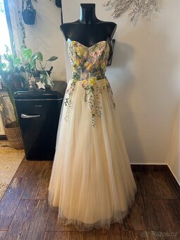 Originální svatební šaty - 6