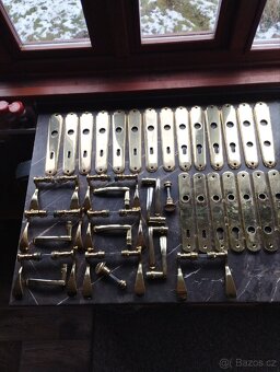 Mosazné kování - 6