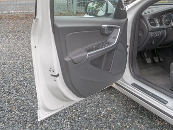 Volvo S60 ČR 2.4D5 169KW POLESTAR - 6