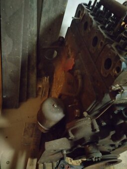 Prodám motor Zetor 62 01 - 6