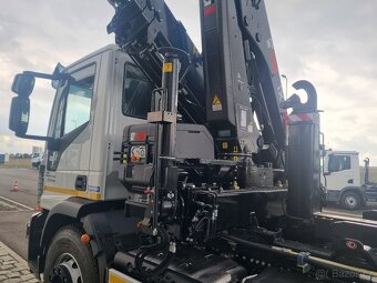 IVECO 180E28 RUKA A NOSIČ KONTEJNERU - 6