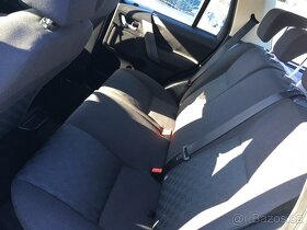 LAND ROVER FREELANDER 2 TD4 2,2 - 6