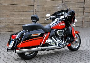 Harley-Davidson FLHTKSE ULTRA LIMITED CVO - 6