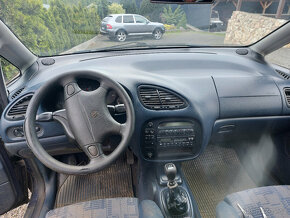 Volkswagen Sharan 1,9tdi - 6